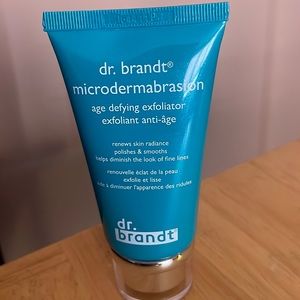 Dr Brandt Micro dermabrasion exfoliater